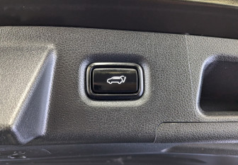 Подержанный автомобиль Hyundai Santa Fe 2018 года (28 фото)