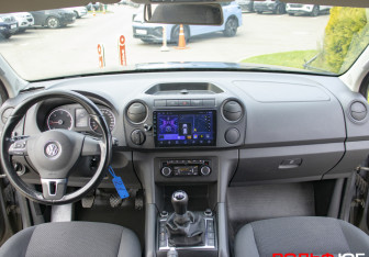 Подержанный автомобиль Volkswagen Amarok 2012 года (13 фото)