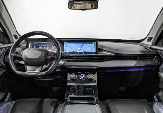 Подержанный автомобиль Exeed LX 2022 года (13 фото)