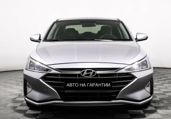 Подержанный автомобиль Hyundai Elantra Sedan 2020 года (2 фото)