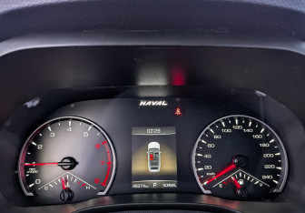 Подержанный автомобиль Haval Jolion 2023 года (16 фото)