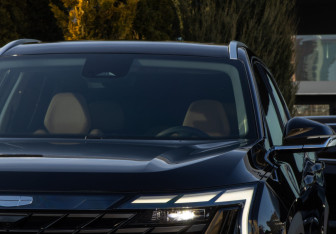Подержанный автомобиль Geely Atlas 2024 года (22 фото)