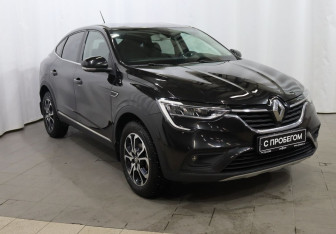 Подержанный автомобиль Renault Arkana 2019 года (3 фото)