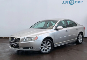 Подержанный автомобиль Volvo S80 2011 года (1 фото)