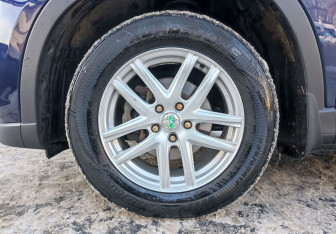 Подержанный автомобиль Mazda CX-5 2013 года (9 фото)