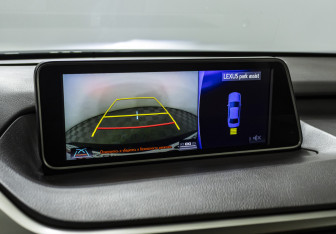 Подержанный автомобиль Lexus RX 2017 года (16 фото)