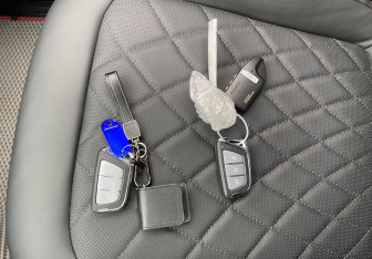 Подержанный автомобиль JAC T9 2024 года (23 фото)