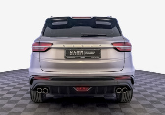 Подержанный автомобиль Geely Coolray 2023 года (6 фото)