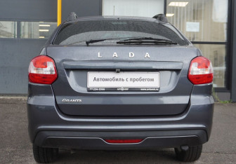 Подержанный автомобиль LADA (ВАЗ) Granta Liftback 2021 года (6 фото)