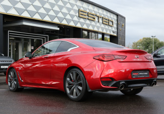 Подержанный автомобиль Infiniti Q60 Coupe 2018 года (7 фото)