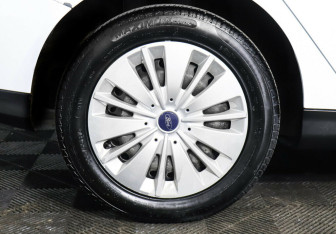 Подержанный автомобиль Ford Focus Hatchback 2018 года (7 фото)