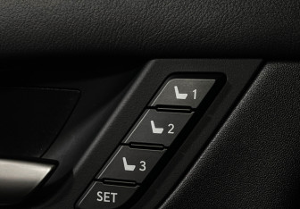 Подержанный автомобиль Lexus LX 2020 года (18 фото)