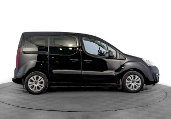Подержанный автомобиль Opel Combo 2021 года (4 фото)