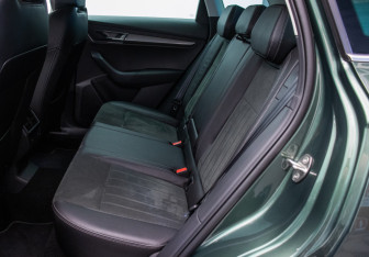 Подержанный автомобиль Skoda Karoq 2020 года (11 фото)
