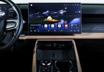 Подержанный автомобиль Chery Tiggo 9 2024 года (14 фото)