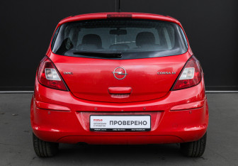 Подержанный автомобиль Opel Corsa 2008 года (5 фото)