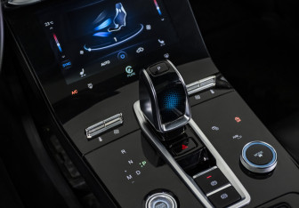Подержанный автомобиль Chery Tiggo 8 Pro Max 2022 года (15 фото)