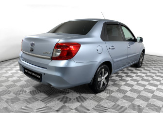 Подержанный автомобиль Datsun on-DO 2015 года (3 фото)