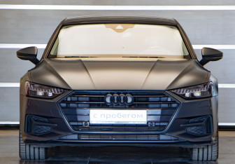 Подержанный автомобиль Audi A7 2018 года (2 фото)