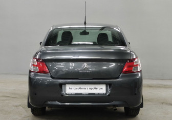 Подержанный автомобиль Peugeot 301 2014 года (6 фото)