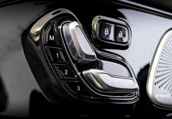 Подержанный автомобиль Exeed TXL 2023 года (20 фото)