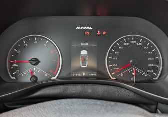 Подержанный автомобиль Haval Jolion 2022 года (16 фото)