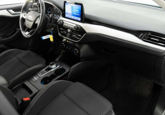 Подержанный автомобиль Ford Focus Wagon 2019 года (11 фото)