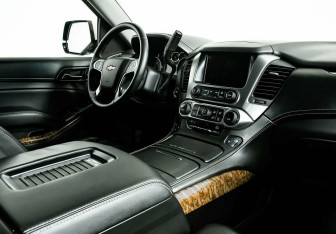 Подержанный автомобиль Chevrolet Tahoe 2016 года (7 фото)