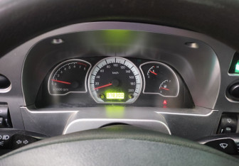 Подержанный автомобиль Daewoo Nexia Sedan 2012 года (16 фото)