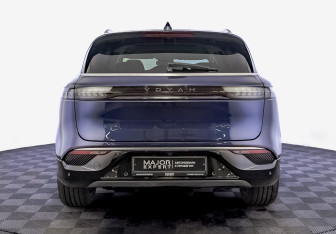 Подержанный автомобиль Voyah Free 2023 года (6 фото)