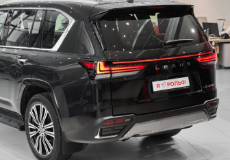 Новый Lexus LX 2025 (10 фото)