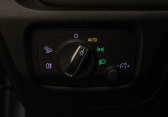 Подержанный автомобиль Audi A3 Sedan 2018 года (7 фото)