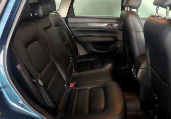 Подержанный автомобиль Mazda CX-5 2019 года (20 фото)