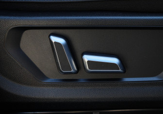 Подержанный автомобиль Haval H3 2024 года (16 фото)