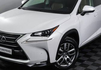 Подержанный автомобиль Lexus NX 2017 года (23 фото)