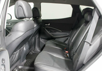 Подержанный автомобиль Hyundai Santa Fe 2018 года (16 фото)