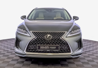 Подержанный автомобиль Lexus RX 2019 года (2 фото)