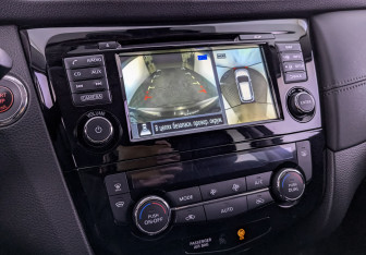 Подержанный автомобиль Nissan X-Trail 2018 года (21 фото)