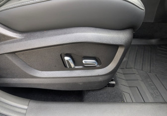 Подержанный автомобиль Exeed LX 2023 года (27 фото)