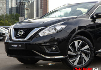 Подержанный автомобиль Nissan Murano Suv 2019 года (17 фото)