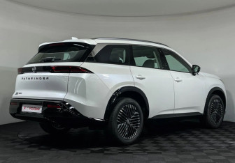 Новый Nissan Pathfinder 2026 (7 фото)
