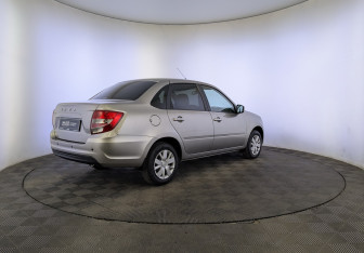 Подержанный автомобиль LADA (ВАЗ) Granta Sedan 2022 года (5 фото)
