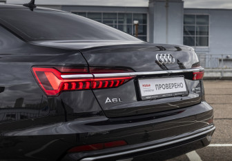 Подержанный автомобиль Audi A6 Sedan 2024 года (9 фото)
