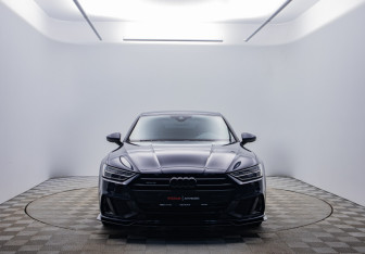 Подержанный автомобиль Audi A7 2018 года (2 фото)