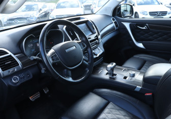 Подержанный автомобиль Haval H9 2022 года (13 фото)