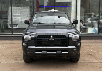 Новый Mitsubishi L200 2024 (2 фото)