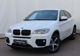 Подержанный автомобиль BMW X6 2013 года (1 фото)