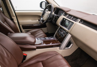 Подержанный автомобиль Land Rover Range Rover 2013 года (9 фото)