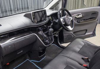 Подержанный автомобиль Daihatsu Move 2019 года (11 фото)