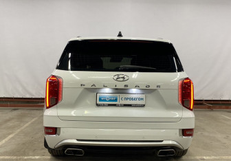 Подержанный автомобиль Hyundai Palisade 2020 года (6 фото)